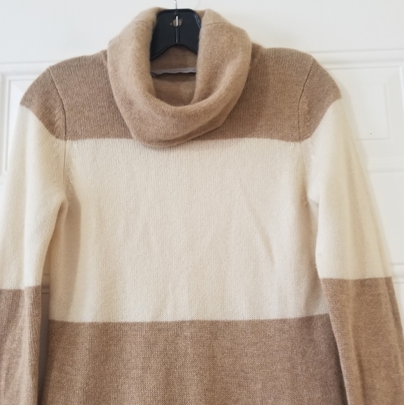 Athleta Chalet 100% Cashmere Sweater - Picture 2 of 15